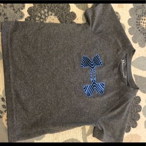2T under armour shirt